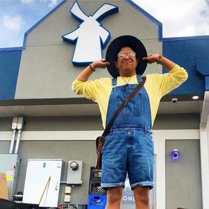 Meet your Posher, Chris